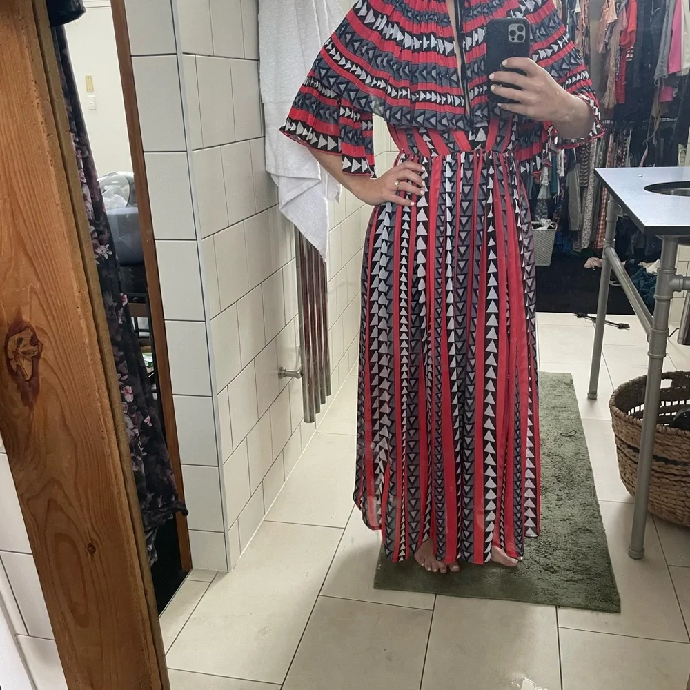 Romance was born pleated maxi dress - Picture 3 of 7